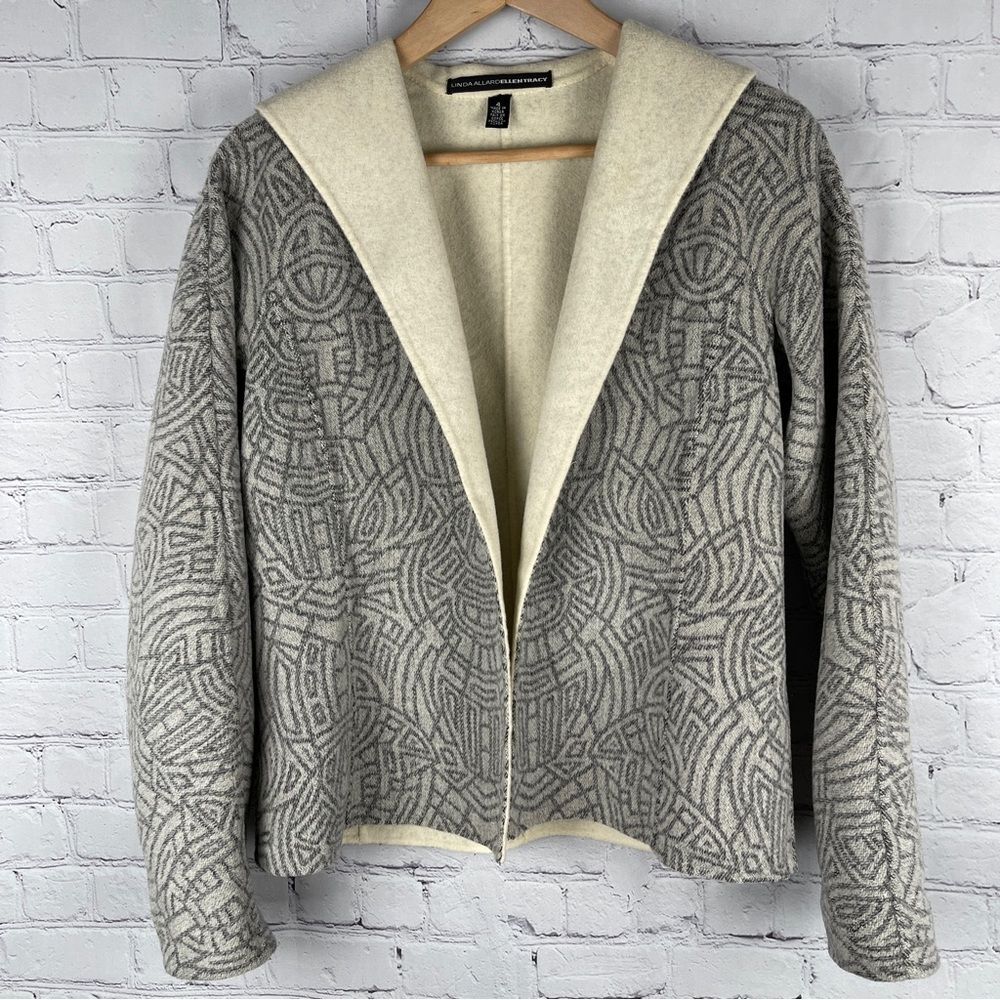 LINDA ALLARD ELLEN TRACY 100% wool tab collar open front jacket, size 4